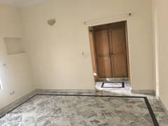3 Beds &Amp; 3 Baths DD Tv Lounge &Amp; Kitchen Upper Portion Available For Rent In G10