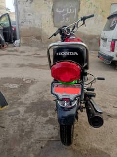 united 125 2017