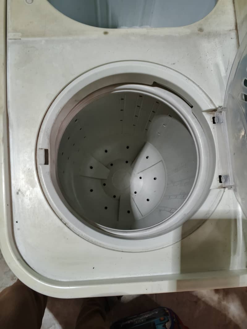 Machine is perfect in working. Due to lack of space am selling it. 4