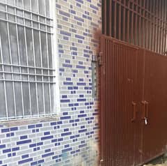 building with 16 rooms for hostel