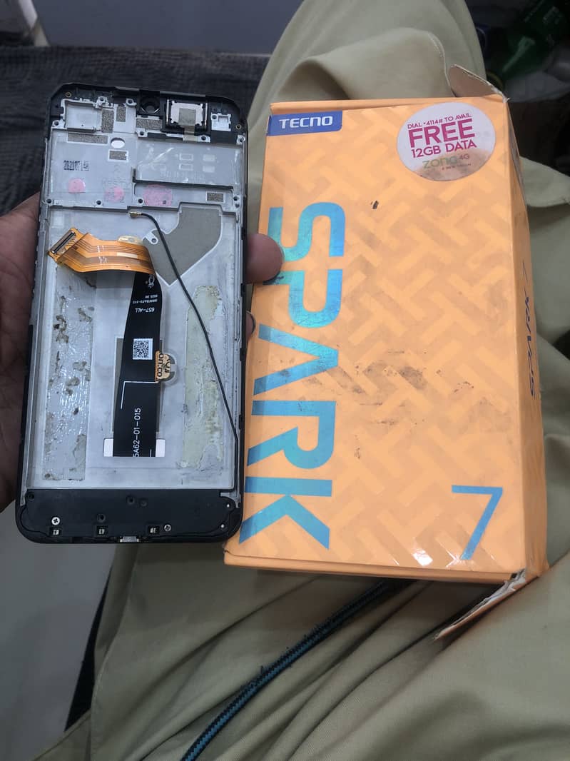 techno spark 7 only orgnal  panel hai 1