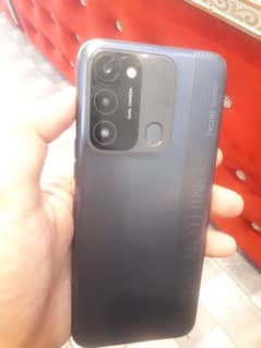 Tecno spark 8c 4/128