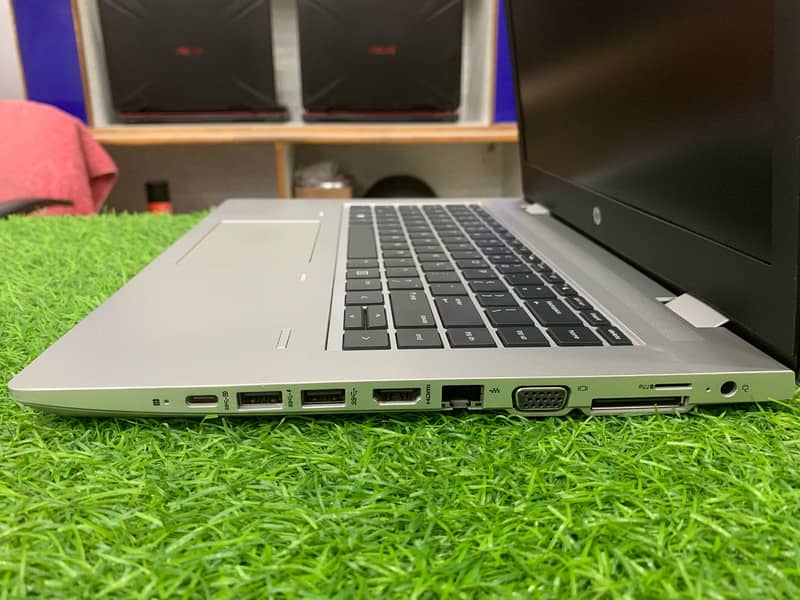 HP probook with graphic card Ryzen 7 Laptop 5