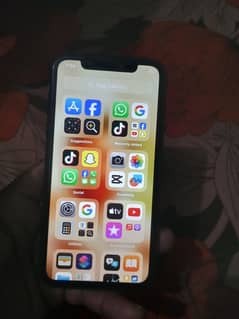 iphone XR 64 gb