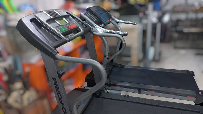 proform auto inclined automatic treadmill Exercise running machine gym 2