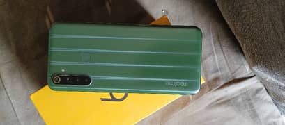 realme 6i 4/128, front glass crack