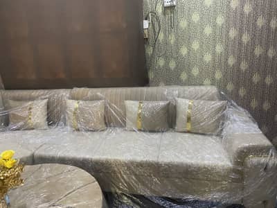 L shaped sofa set/ round table/ coffee table