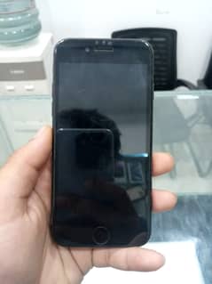 Apple iPhone 7 (Urgent for sale)