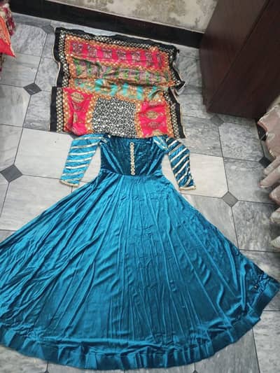 fabulouse frock with shawl