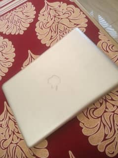 MacBook 2011 all ok 4/128