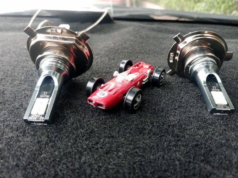 Car LED Headlight Bulbs (H4) Brand New 1