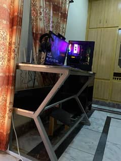 Gaming TABLE For Sell