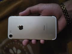 iphone 7 10/10 condtion 32gb non pta koi bhi masla ni he