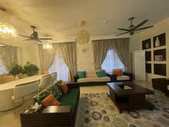 14 Marla luxury 4 Bedroom Apartment Available For Sale in Askari 10 Sector F Lahore Cantt