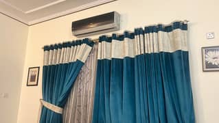 10/10 condition curtains