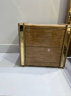 bed set/wooden bed/king size bed/luxury bed/poshish bed/bed for sale