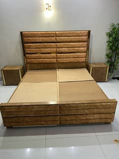 bed set/wooden bed/king size bed/luxury bed/poshish bed/bed for sale