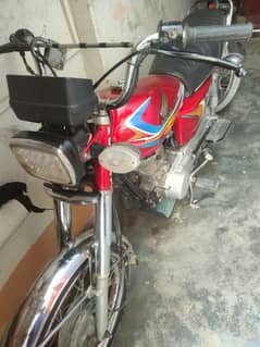 united 125
