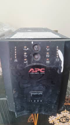 APC Smart UPS 1000
