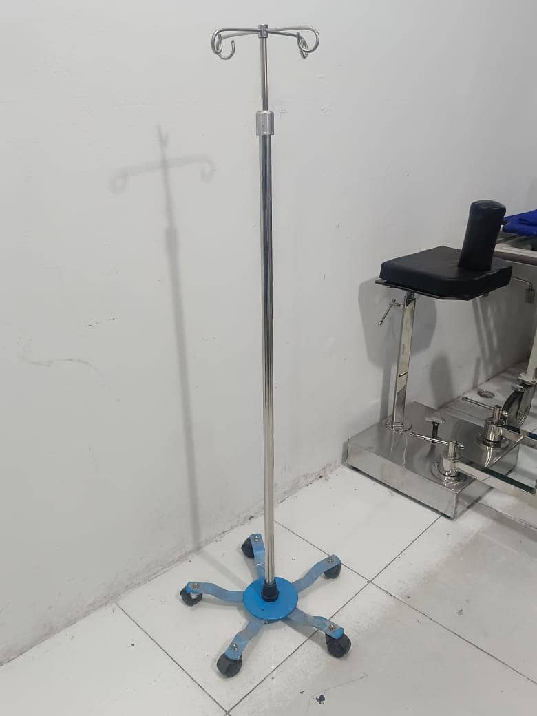 Iv pole Drip Stand Patient Revolving Stool Examination Couch Hijama Be 11