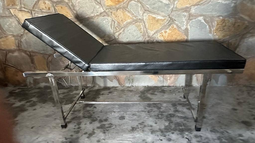 Iv pole Drip Stand Patient Revolving Stool Examination Couch Hijama Be 19