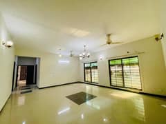 10 Marla 3 Bedroom Apartment Available For Rent in Askari 11 sector D Lahore Cantt