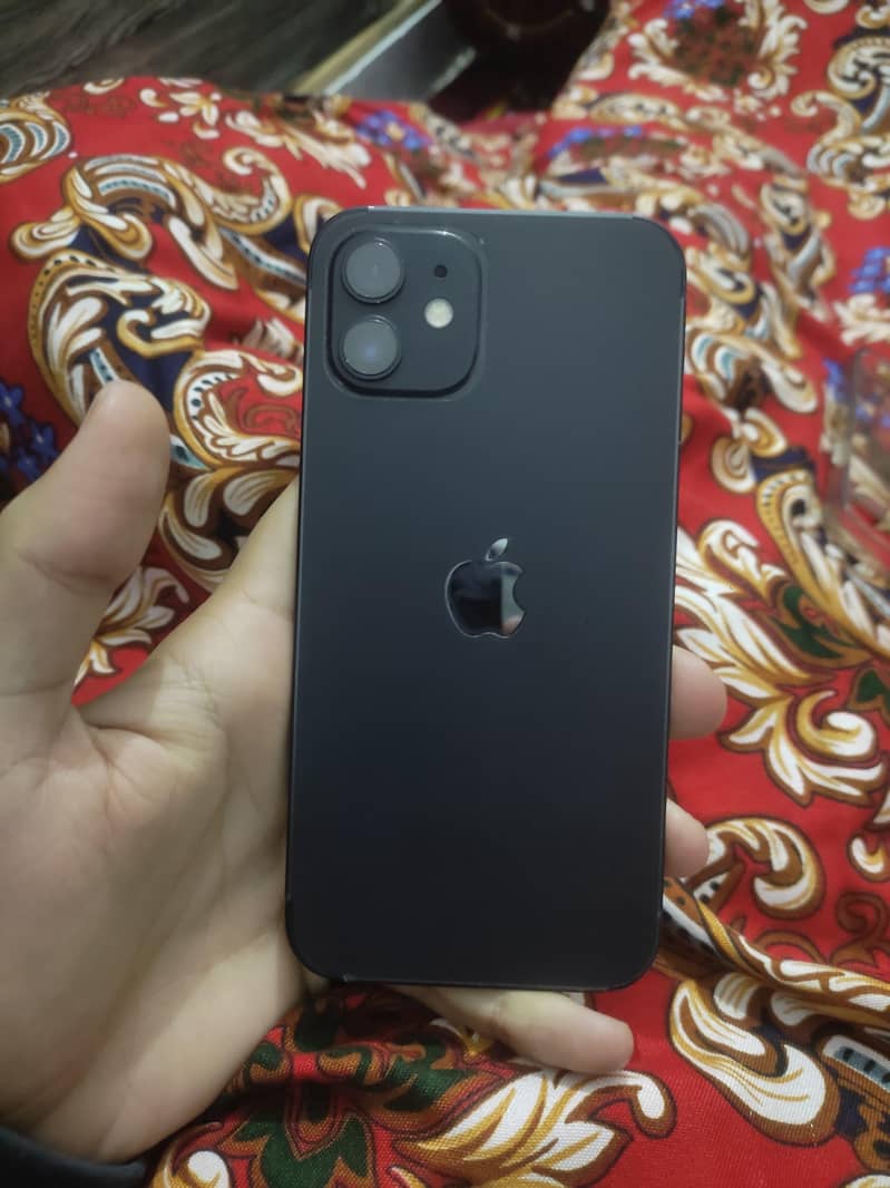 Urgent Sale : iPhone 12 13