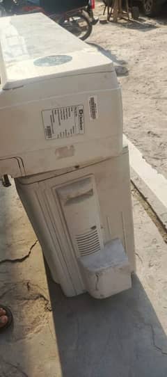 DAWLANCE AC SPLIT 1.5 TON