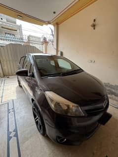 Toyota Vitz 2014