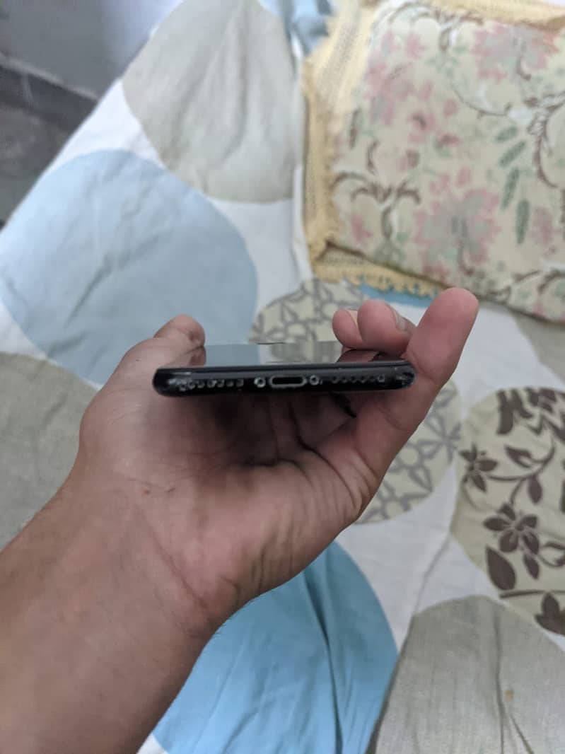 iPhone 7 128gb nonpta factory unlock 3