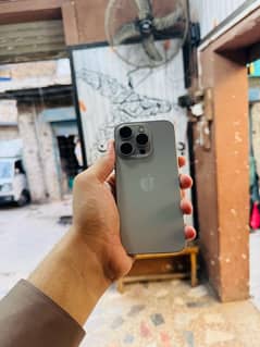 iphone 15 Pro 128GB Non PTA Full 4 Months Sim Time