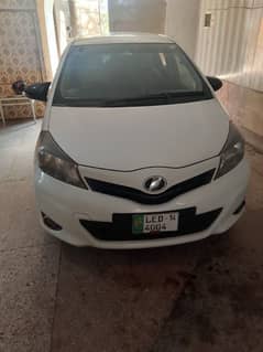 Toyota Vitz 2014