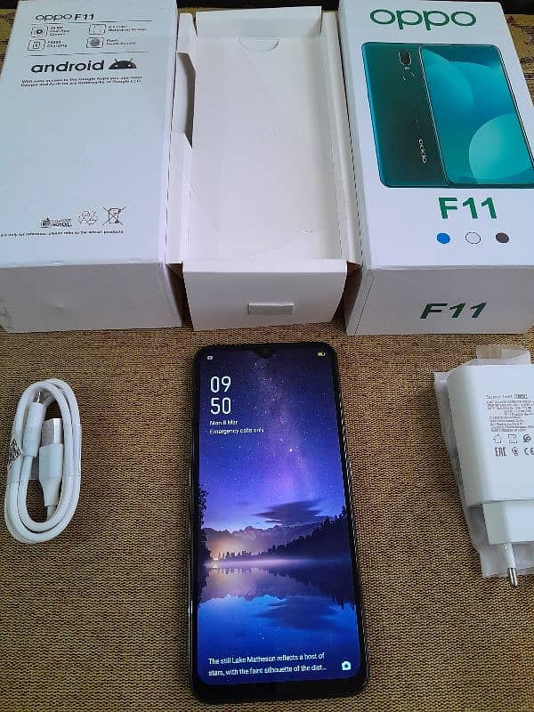 8/256GB OPPO F11 Complete Box charger New 2