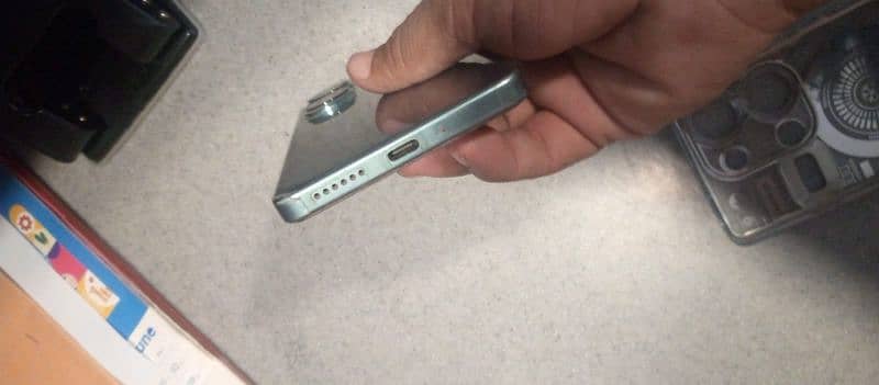 not 13pro 8.256 gb 4