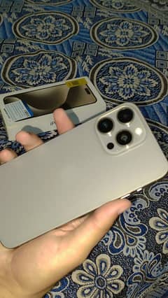 iphone 15 pro max Natural titanium 256GB JV