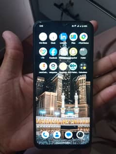 Vivo y18.4+4gb /128 with box