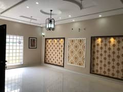 10 MARLA UPPER PORTION FOR RENT IN JANIPAR BLOCK BAHRIA TOWN LAHORE