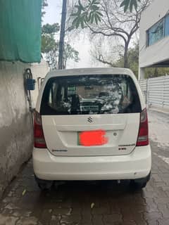 Wagon R vxl 2017A For sale