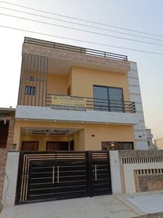 Al Haram garden 5 Marla house available for sale facing park all facilities available. . .
