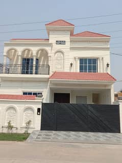 10 Marla Double Story House For Sale In Lahore Wapda Town Phase 1