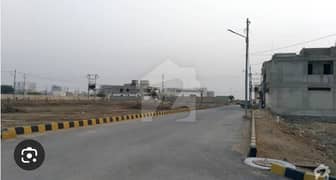 Corner Single Belt , Park Face , 400 Square Yard, Boundary Wall Project, Electricity Water & Gas Available