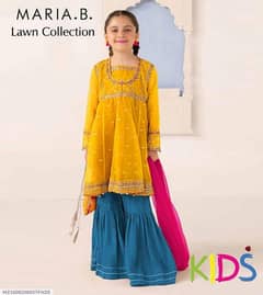 3 PCs Girl's Lawn Embroidered unstitched Suit