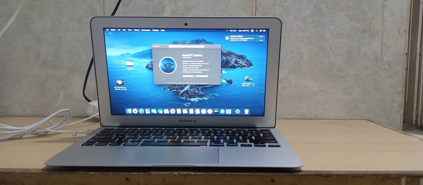 Apple Macbook 2015 i5 5th Generation 1