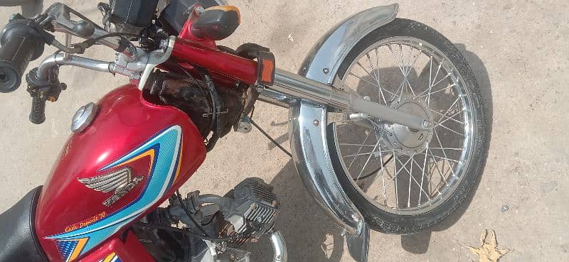 Honda 70 model 2019 Karachi number HA 2