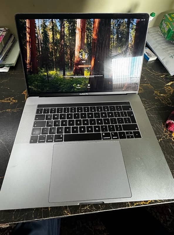 MaC Book Pro 2019 i9 32 gb ram 16 inches 2