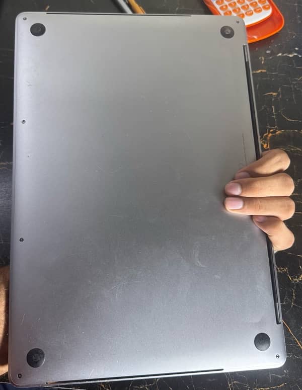 MaC Book Pro 2019 i9 32 gb ram 16 inches 8