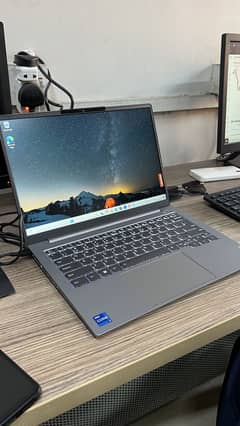 Lenovo