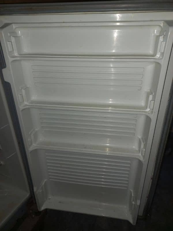 Dawlwnce Refrigerator 1
