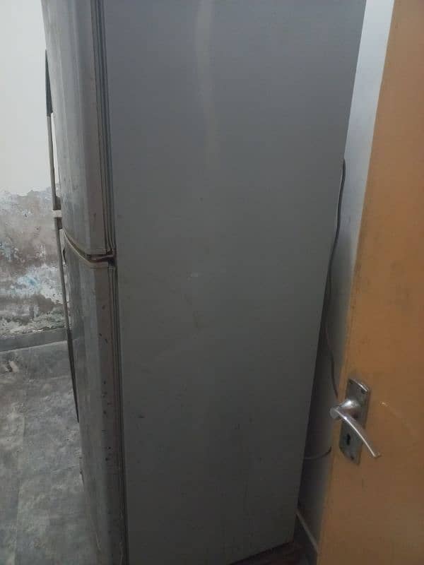 Dawlwnce Refrigerator 4
