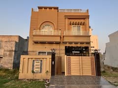 On Excellent Location Citi Housing Society House Sized 5 Marla For Sale
